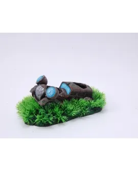 car with plant 19x12x8cm & airstone